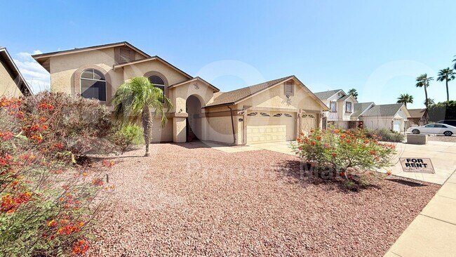 Building Photo - 8821 W Cavalier Dr