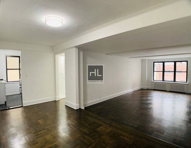 Foto del edificio - EAST 38 STREET