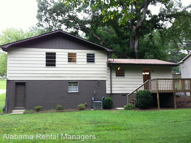 Building Photo - 5153 Beacon Dr