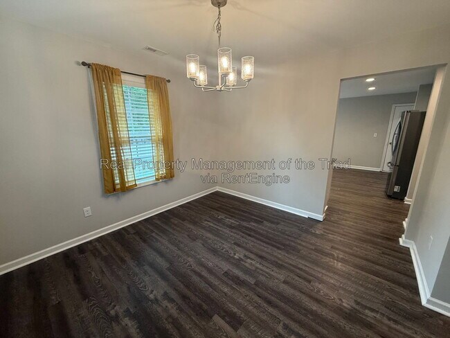 Building Photo - 2708 N Patterson Ave