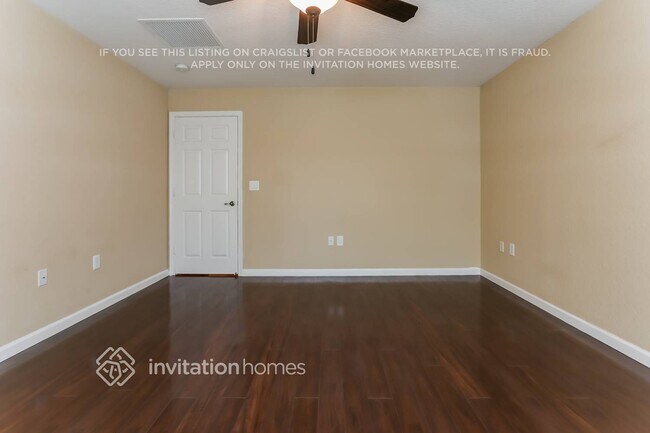 Foto del edificio - 10406 Pearwood Pl