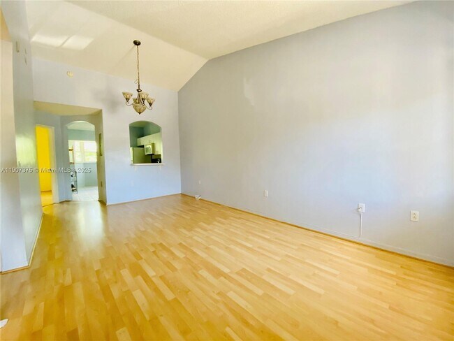 Foto del edificio - 2140 NW 78th Ave