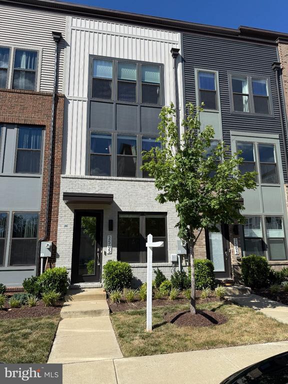 Foto del edificio - 2505 Nicholson St