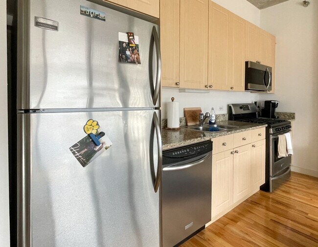 Foto del edificio - 1720 S Michigan Ave