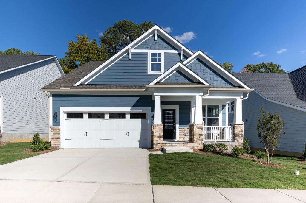 Photo - 411 Stoker St