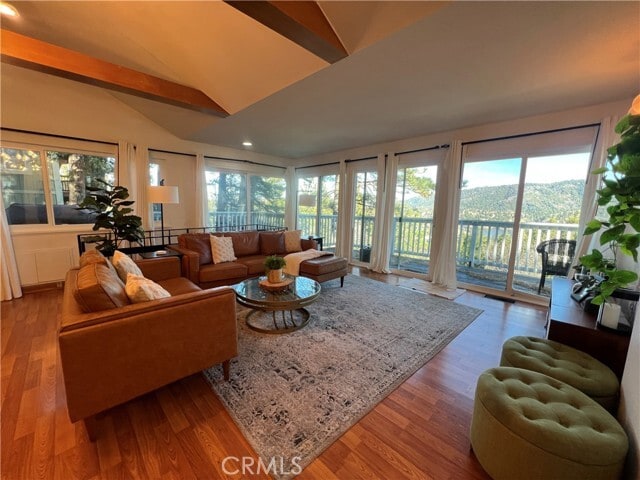 Building Photo - 23870 Lakeview Dr