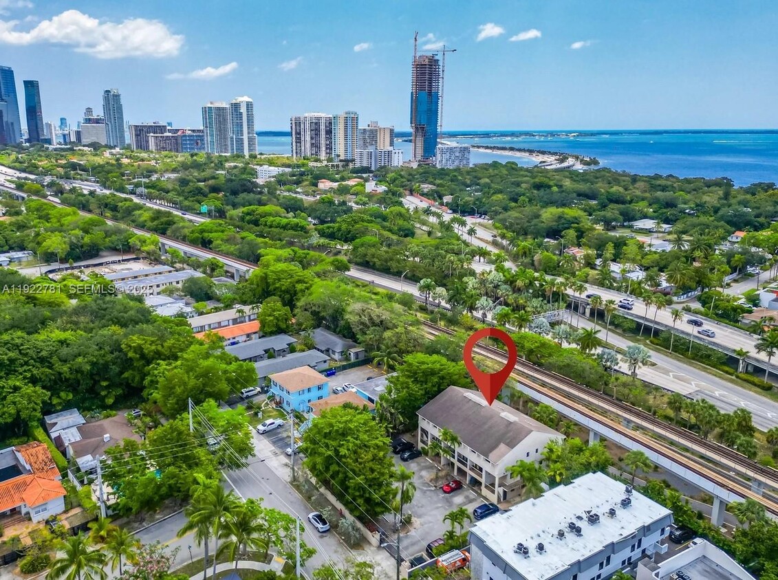 Foto principal - 3001 SW 1st Ave