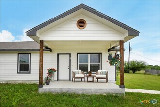 Building Photo - 701 Horace Howard Dr
