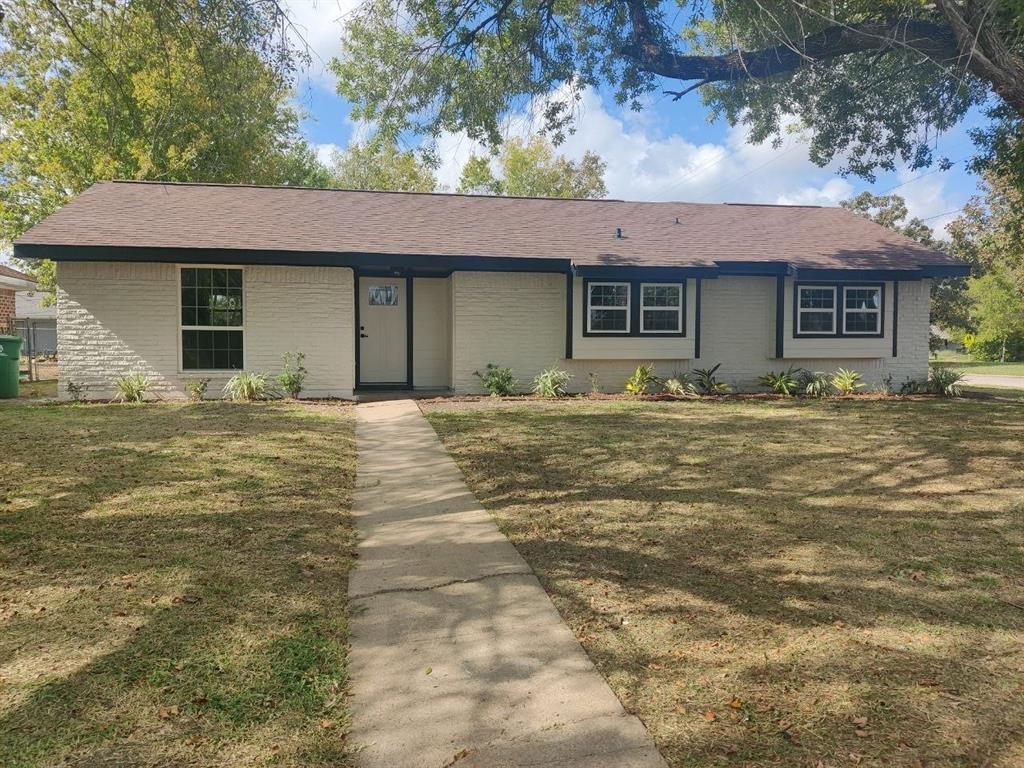 Primary Photo - 11402 Sandrock Dr