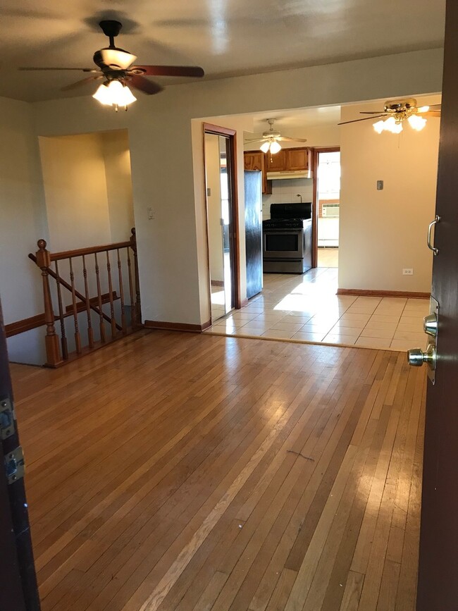 Building Photo - 22 N King Arthur Ct