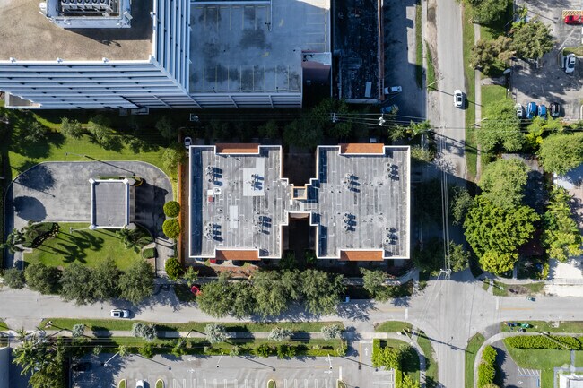 Aerial Photo - 1300 NE 109th St