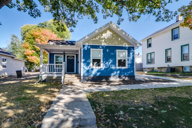 Primary Photo - 506 E Jackson St