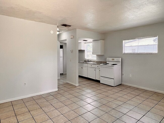 Foto del edificio - 329 7th St SW