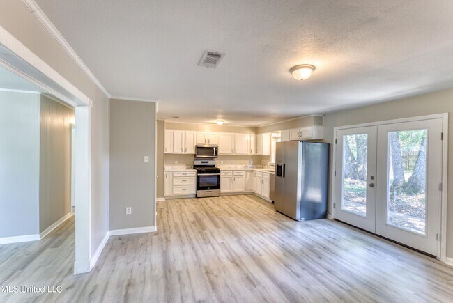 Foto del edificio - 504 N Island View Ave