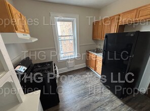 Building Photo - 490 Tremont Ave