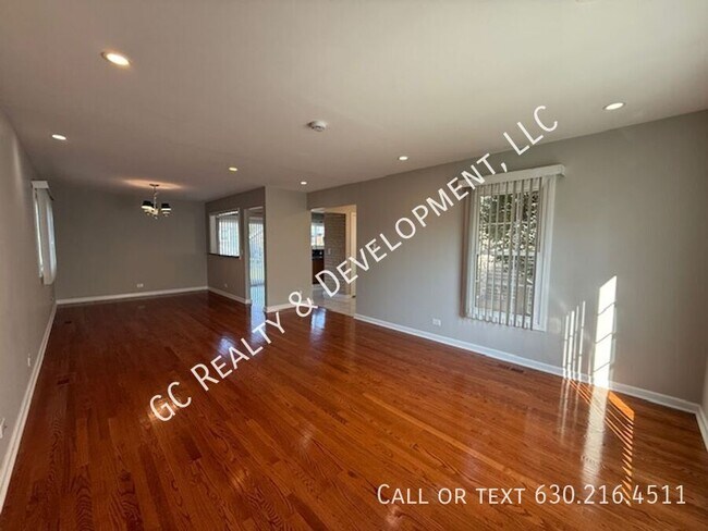Foto del edificio - 344 Boulder Dr