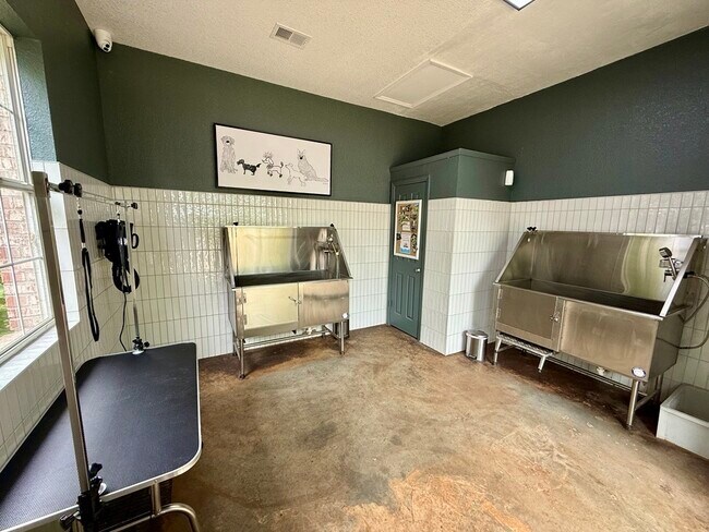 Foto del edificio - The Emerson