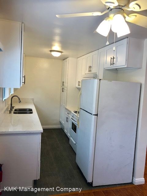 Building Photo - 2 br, 1 bath Apartment - 10730-36 Rose Ave...