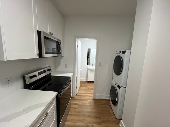 Building Photo - 23 Ethel St