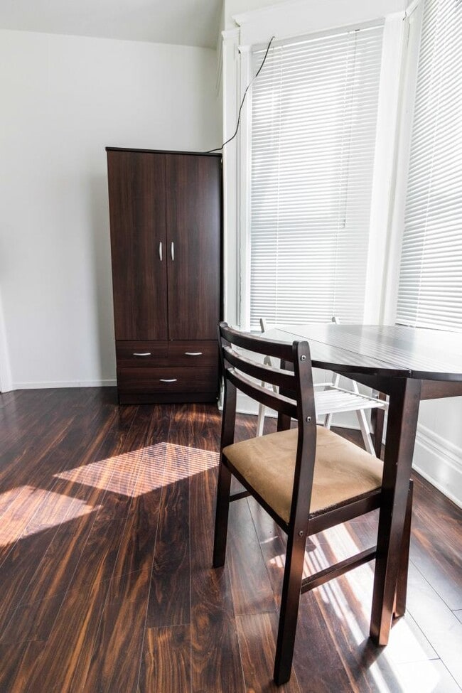 Building Photo - 1 bedroom in San Francisco CA 94103