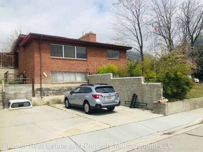 Foto del edificio - 5 br, 2 bath House - 345 E 1900 N