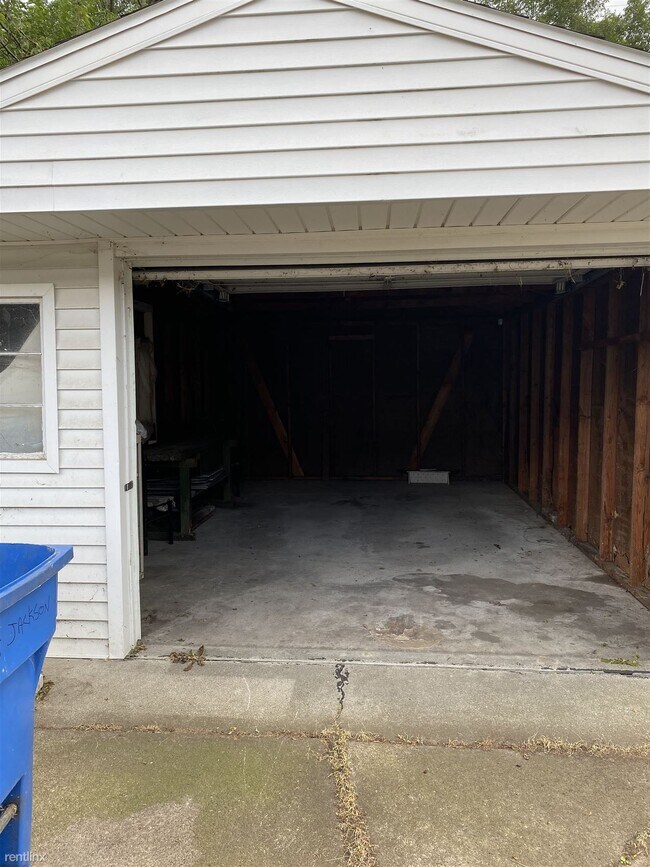 Foto del edificio - 2 br, 1 bath House - 11334 Jackson Ave
