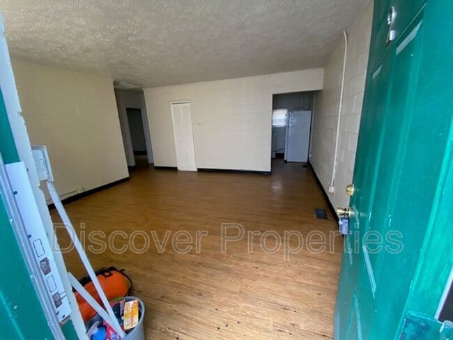 Foto del edificio - 1005 N Pershing Ave