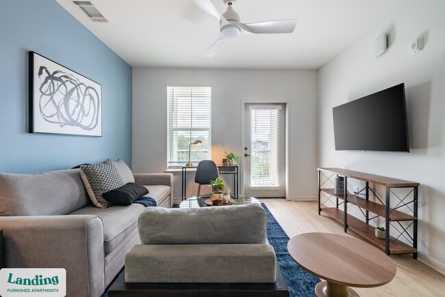 Building Photo - 100 Wilton Cir