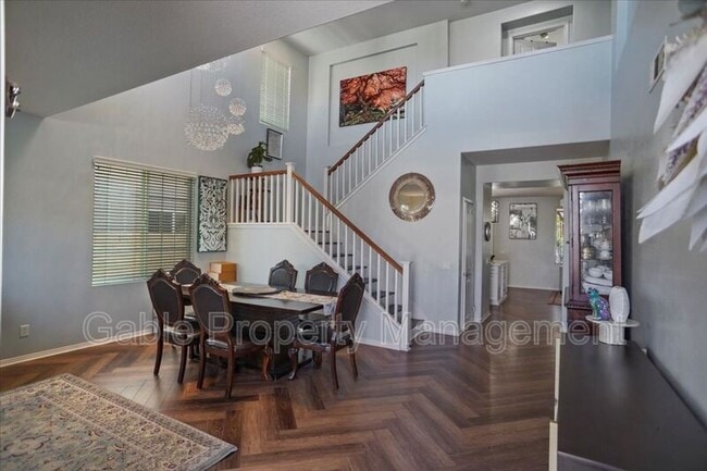 Foto del edificio - 19720 Ellis Henry Ave