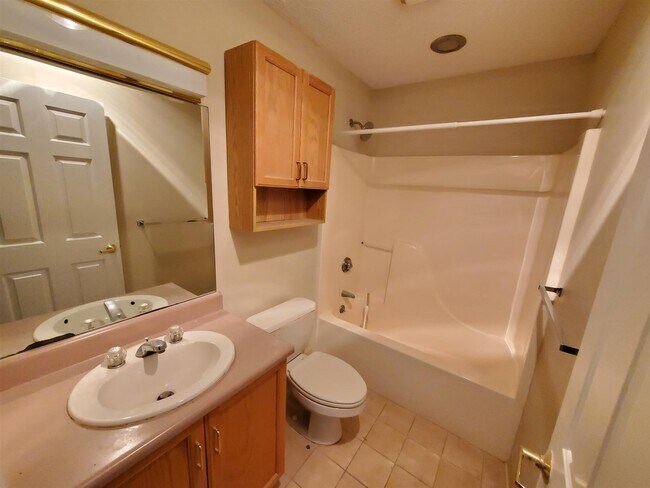 Building Photo - 85 Hancock St