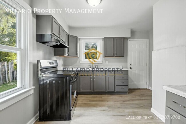 Building Photo - 1407 N Luett Ave