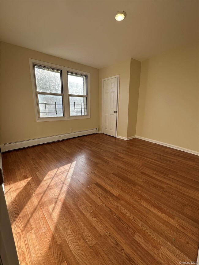 Building Photo - 1989 Cruger Ave