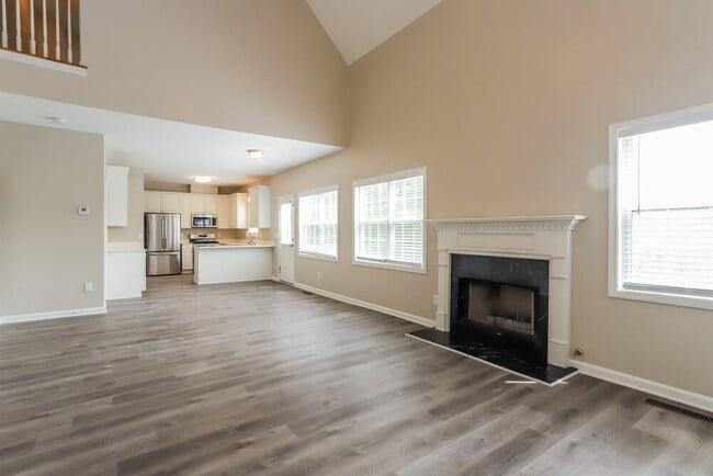 Building Photo - 3658 Deer Trail NW