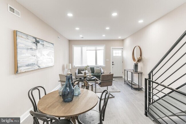 Foto del edificio - 1828 Hoffman St