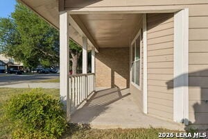 Building Photo - 13023 Feather Ridge Dr