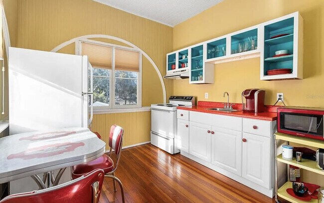 Foto del edificio - 205 SE 7th St