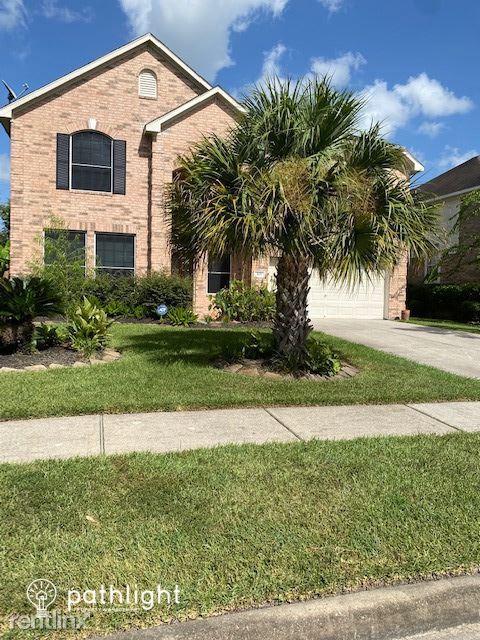 Primary Photo - 4 br, 2.5 bath House - 207 Blossomwood Dri...