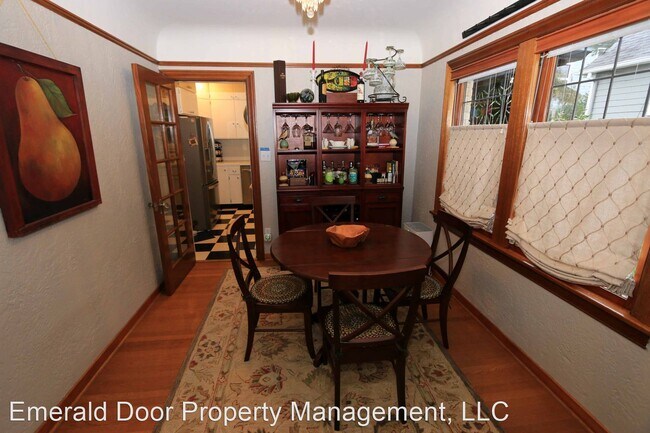 Foto del edificio - 3 br, 2 bath House - 7549 12th Ave NW