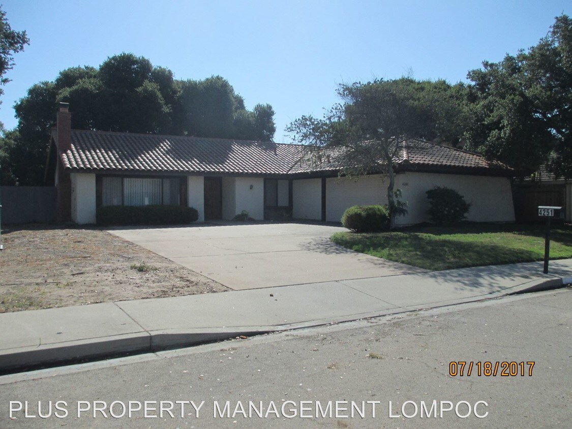 Foto principal - 3 br, 2 bath House - 4251 Vanguard