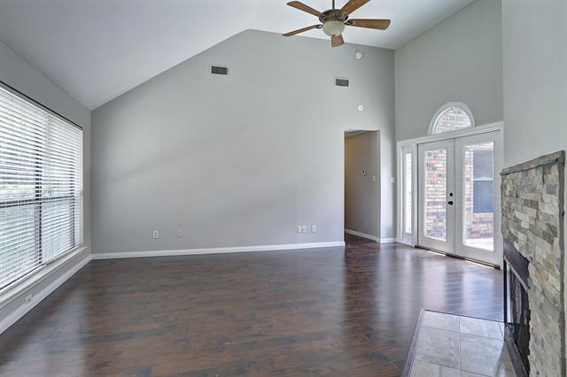 Building Photo - 3852 Beaumont Ln