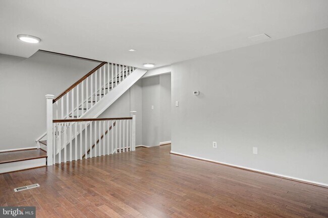 Building Photo - Welcome to Jackson Oak! This stunning 3-level townhome is now available for rent and offers the p...