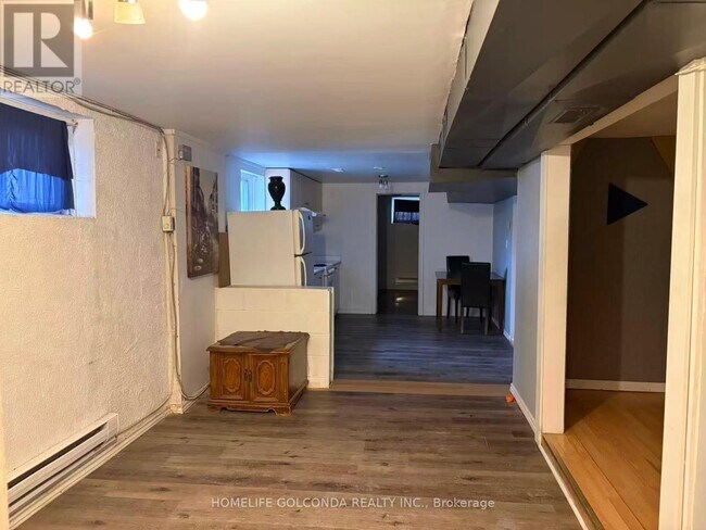 Photo du bâtiment - 81 Sexton Crescent