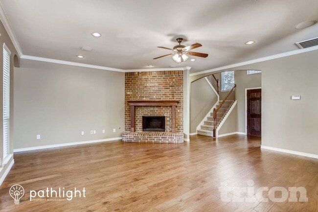 Building Photo - 1435 Red Wolf Dr