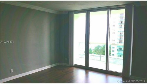 Building Photo - 3801 S Ocean Dr