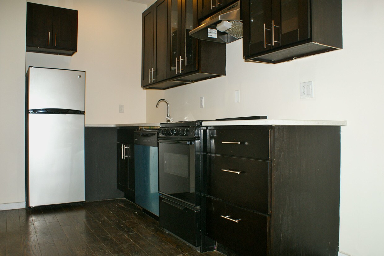 Building Photo - 920 Nostrand Ave
