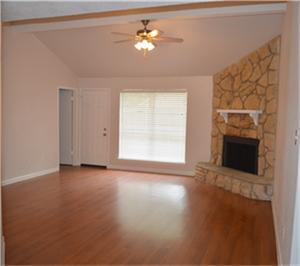 Building Photo - 14014 Bay Gardens Dr