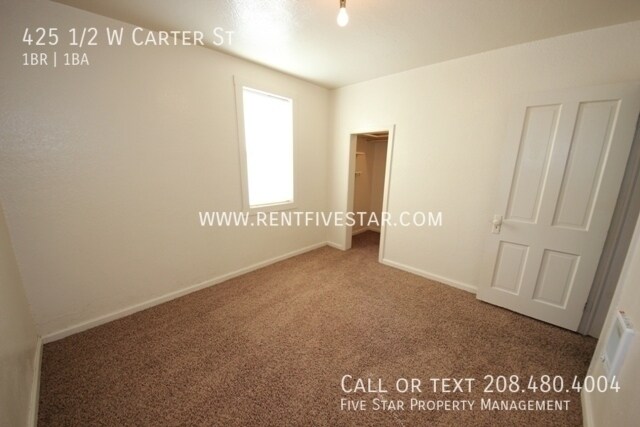 Foto del edificio - Five Star Property Management