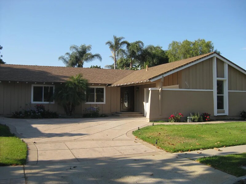 Primary Photo - 2531 E Alden St