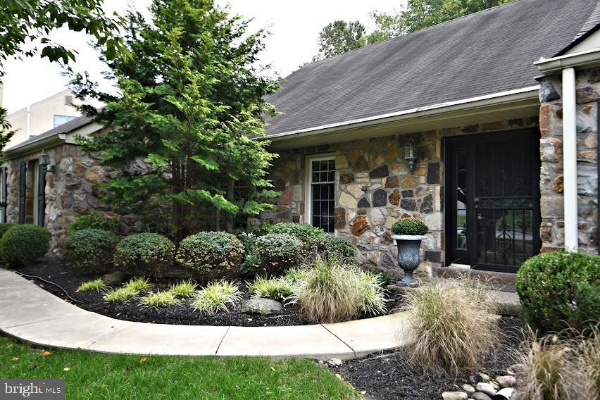 401 Alderbrook Dr, Wayne, PA 19087 House Rental in Wayne, PA