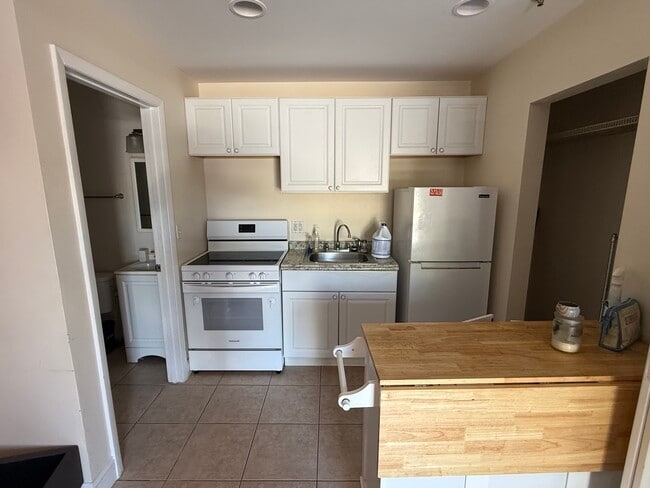 Building Photo - 626 Josephine Parker Rd